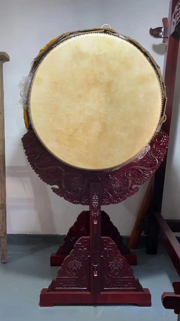 Large authentic cowhide drum temple vertical drum temple wind thunder drum imitation Taiwan drum curtain drum folk musical instruments