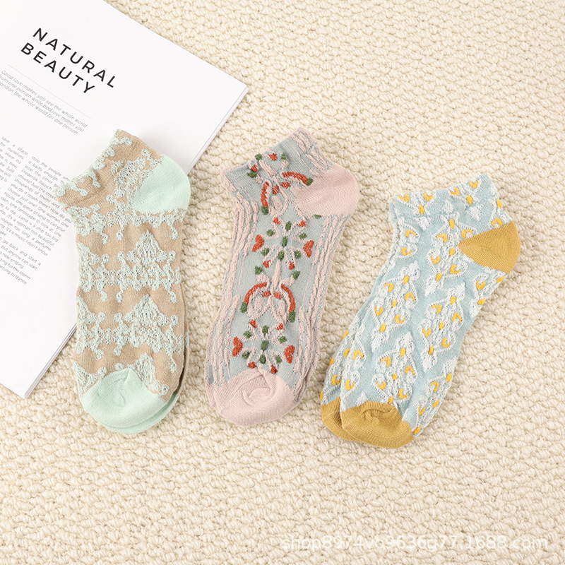 Women's Short Socks Trendy Breathable Low-Cut Retro Style Ankle Socks