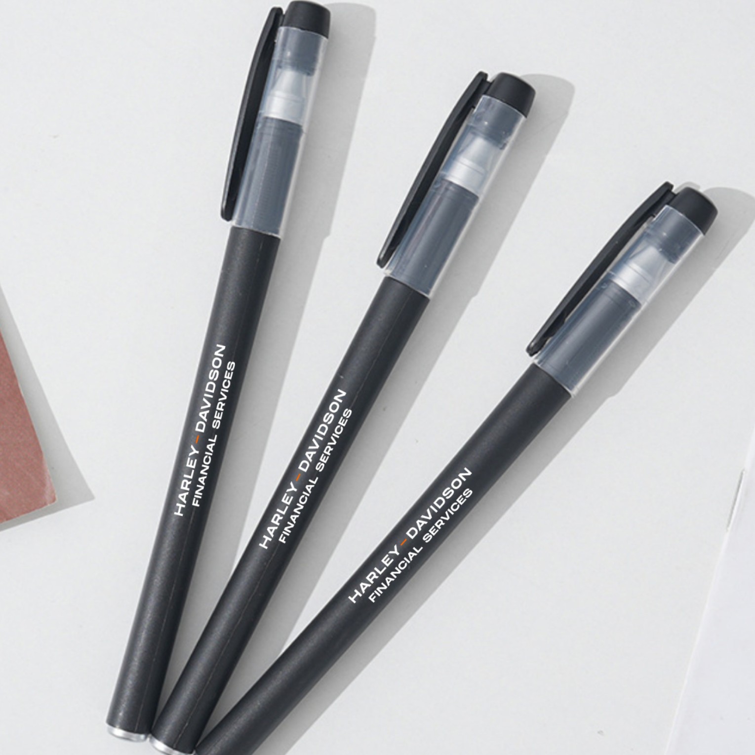 Shenzhen Longhua District Printing Factory Specializes in Printing on Ballpoint Pens, Fountain Pens, Pad Printing on Pencils, and Various Pen Barrel Printing Services