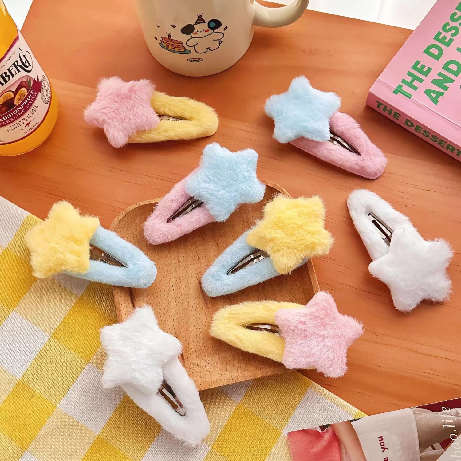 Cute star plush hairpin BB clip autumn and winter sweet girl color hairpin Internet celebrity new hair accessories clip headdress