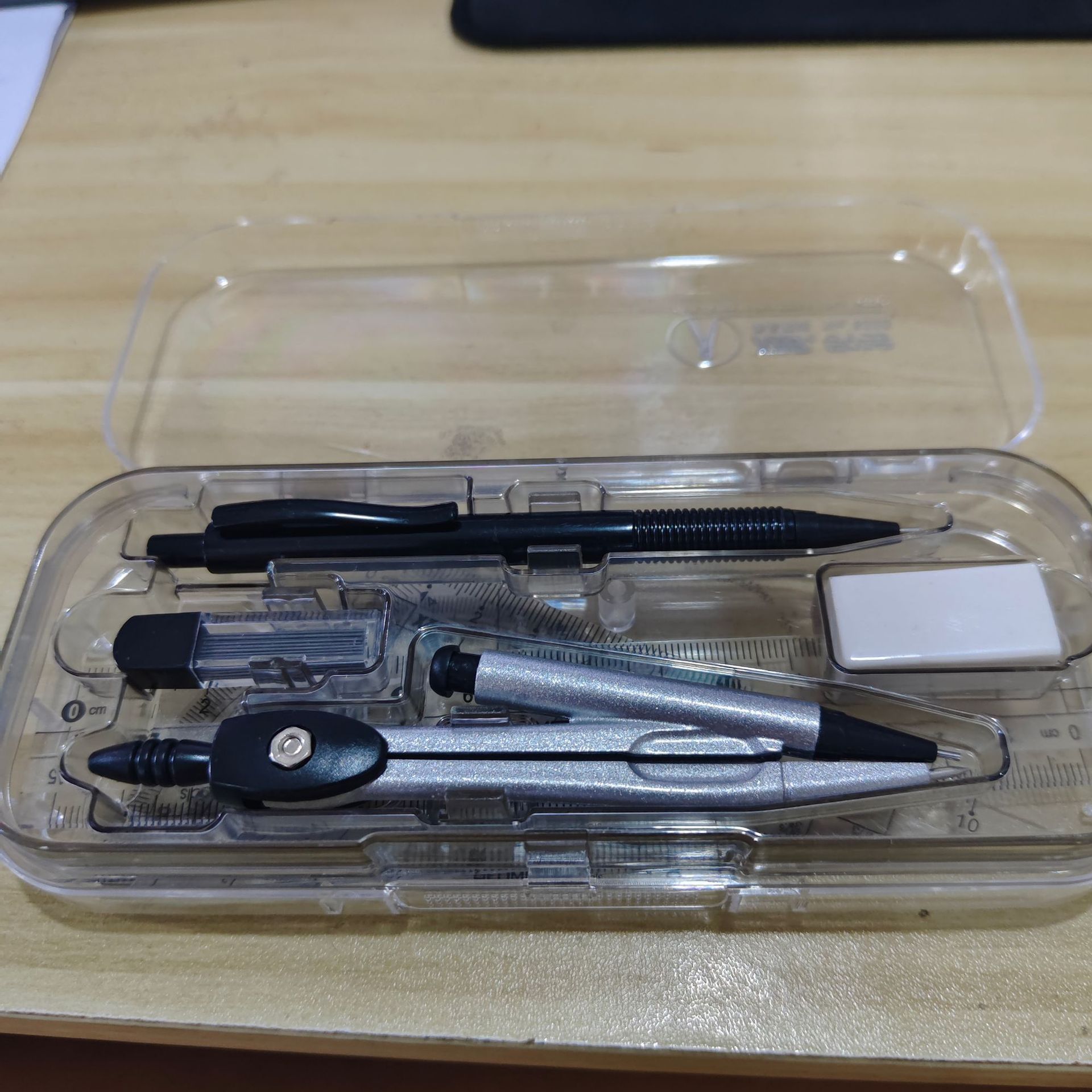 The compass ruler set student drawing tool drawing ruler geometry drawing triangle stationery set ruler wholesale