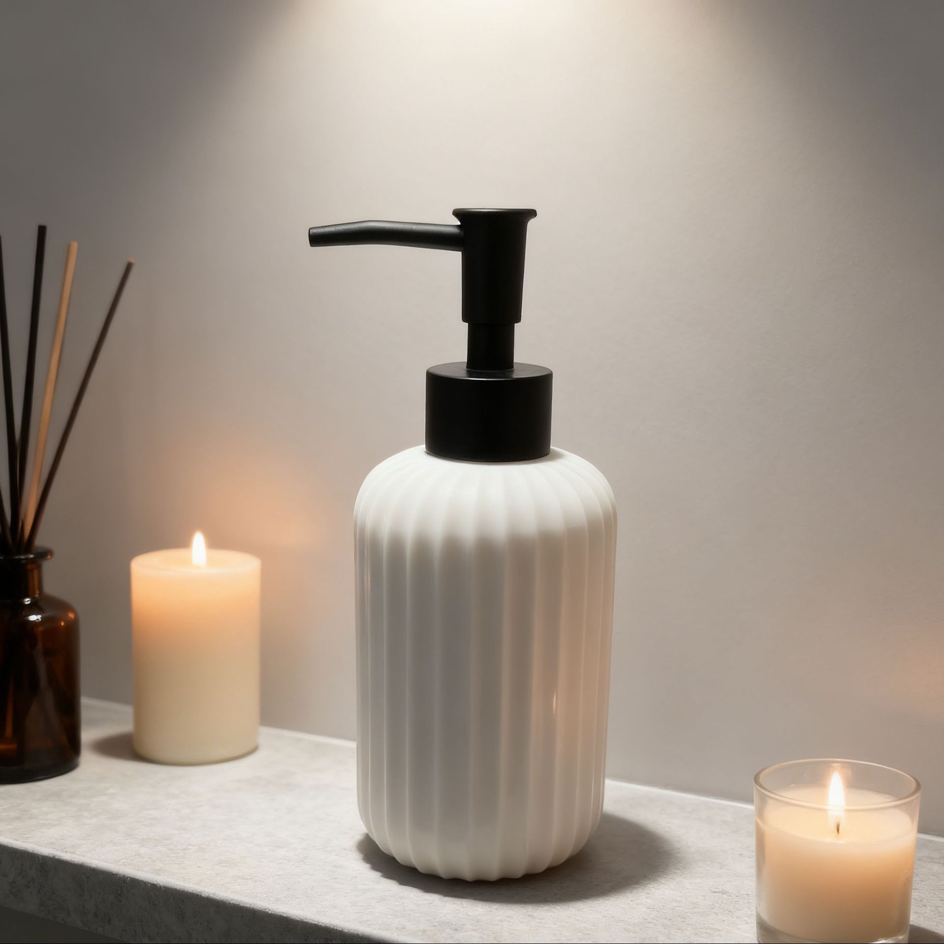 Cross-Border Hot-Selling Resin Bathroom Kit Surface Vertical Pattern Carved Toiletries Lotion Bottle