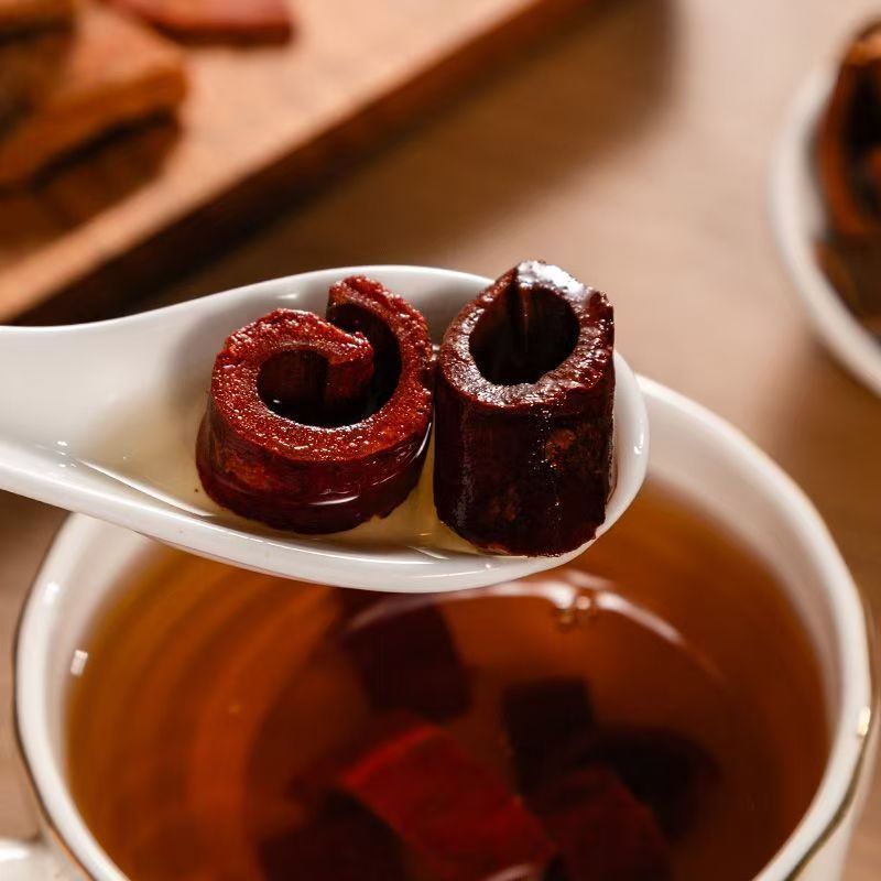 Cinnamon, Cinnamon Rolls, Cinnamon Sticks, Non-Cinnamon Chinese Herbal Spices, Cinnamon Bark Bottled and Canned Wholesale and Distribution