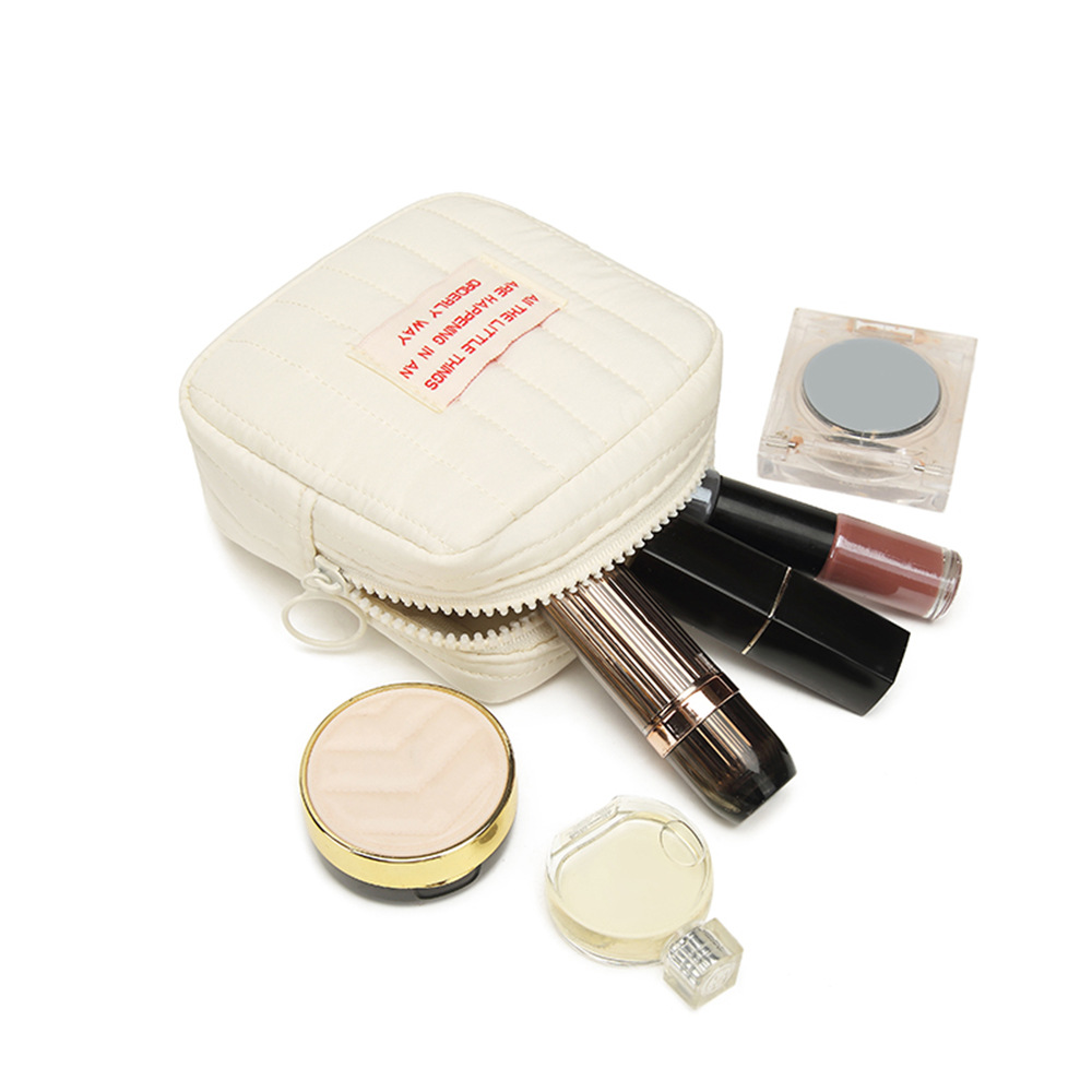 2024 Cross-Border Mini Makeup Sundries Small Bag Korean Travel Portable Zipper Lipstick Document Storage Bag Wholesale