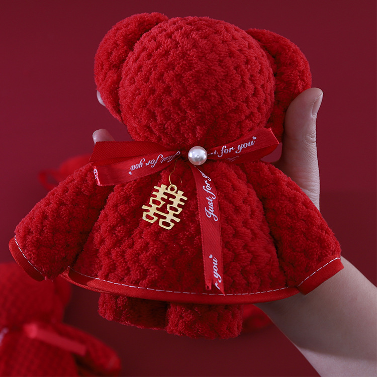 Wedding creative bear towel wedding companion gift bridesmaid red wedding gift gift box logo wholesale
