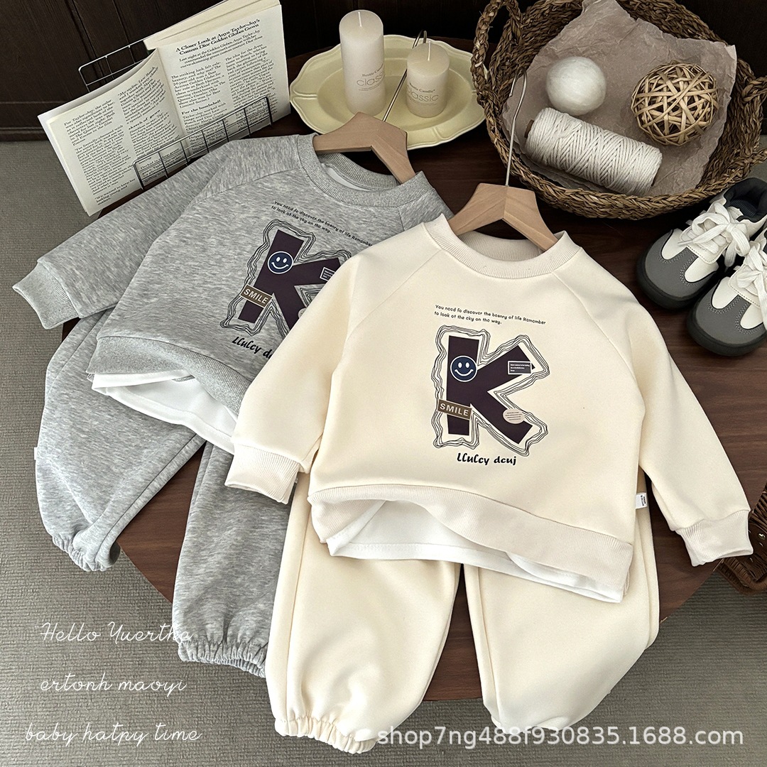 Новая одежда для мальчиков и девочек весна-осень 2025 года, стильный костюм с длинными рукавами, повседневный комплект из двух предметов
