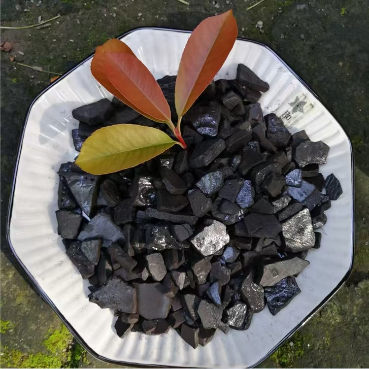 Лист угольной смолы высокой температуры, температура размягчения 130-150, используется для добавления в огнеупорные материалы и гидроизоляционные мембраны