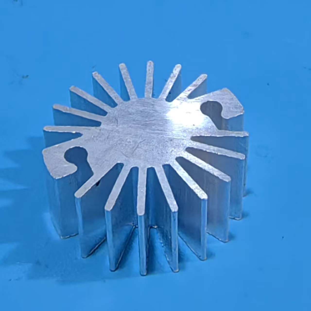 Ready Supply 1W Led Radiator, Diameter 23 Thick 10 mm Hole 16.6 mm Heatsink 16.6 mm