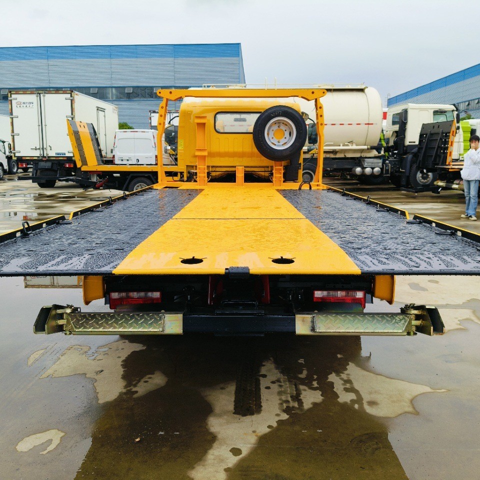 Jiefang 3 Tons, 5 Tons, 6 Tons Tow Truck Price Configuration Optional Road Rescue Vehicle to Pull Engineering Machinery Equipment