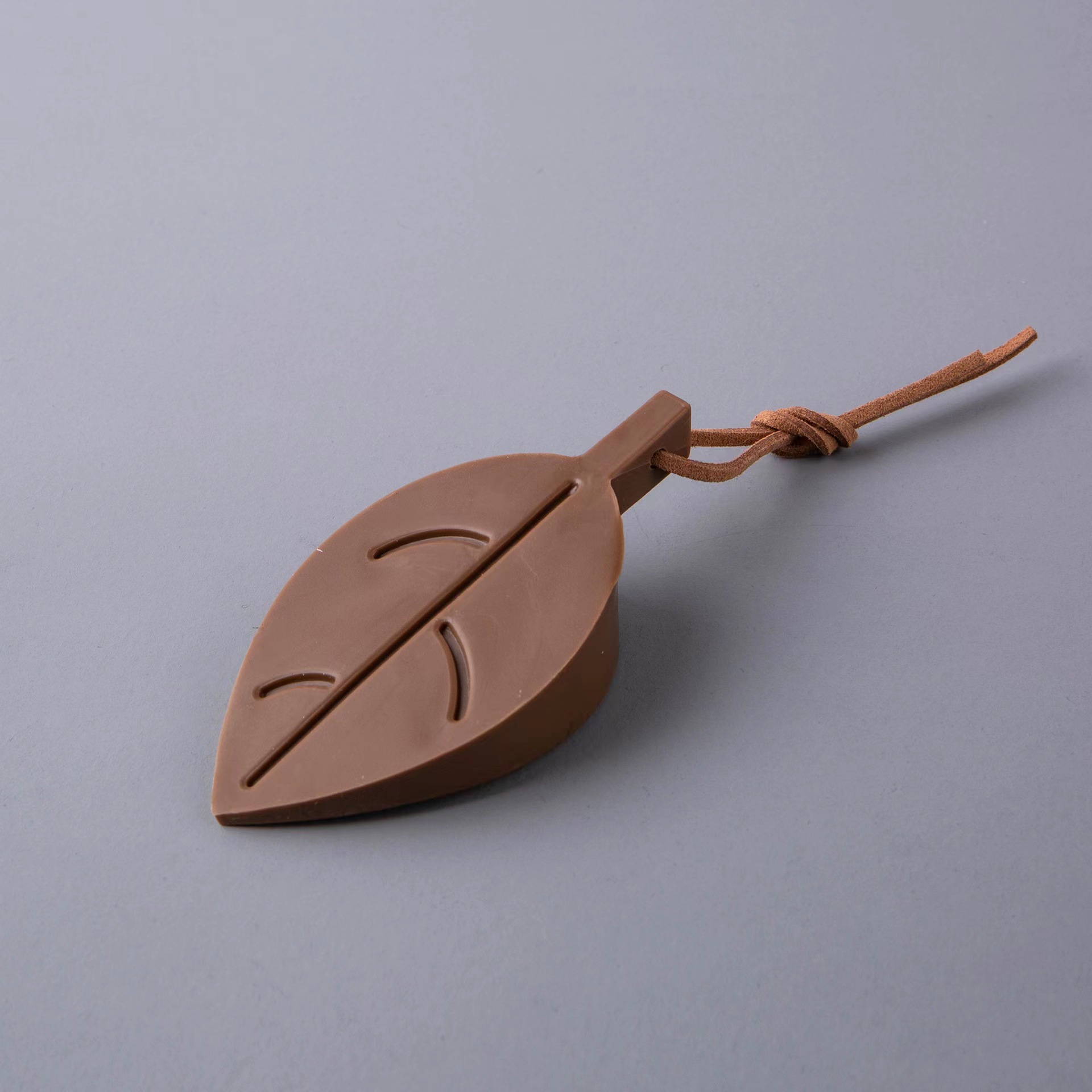 Silicone door stopper children's creative leaves door stop anti-pinch hand door card baby cartoon anti-pinch door clip in stock wholesale