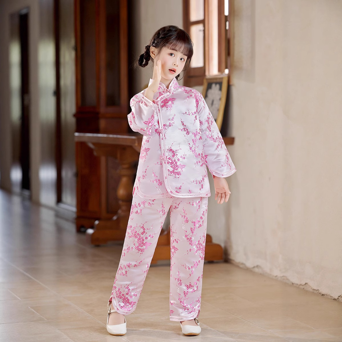 2025 New Summer Autumn Children's Tang Suit Retro Suit Chinese Style Little Girls Girls Tops and Pants Wholesale Dropshipping