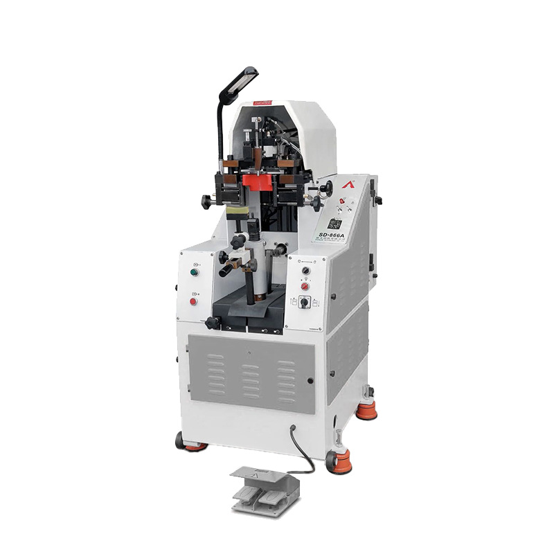 Shengda Technology Guangdong Has Completely Mastered the Laster Head in the Set Position and the Oil Pressure Automatic Back Heel Machine Is Sold Directly by the Manufacturer
