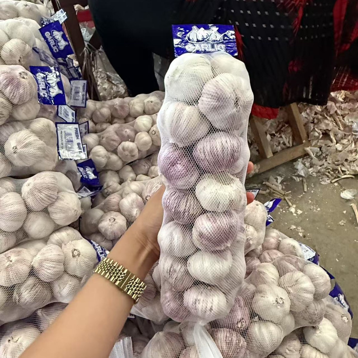 Фиолетовый чеснок из Шаньдуня, 1.0кг, большие сушеные головки, многофакетные, свежий чеснок, приправы