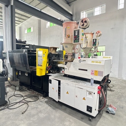 Готовый запас почти новый Бочжуан машина третьего поколения 150 тонн сервоприводный б/у инжекционный пресс горизонтальный