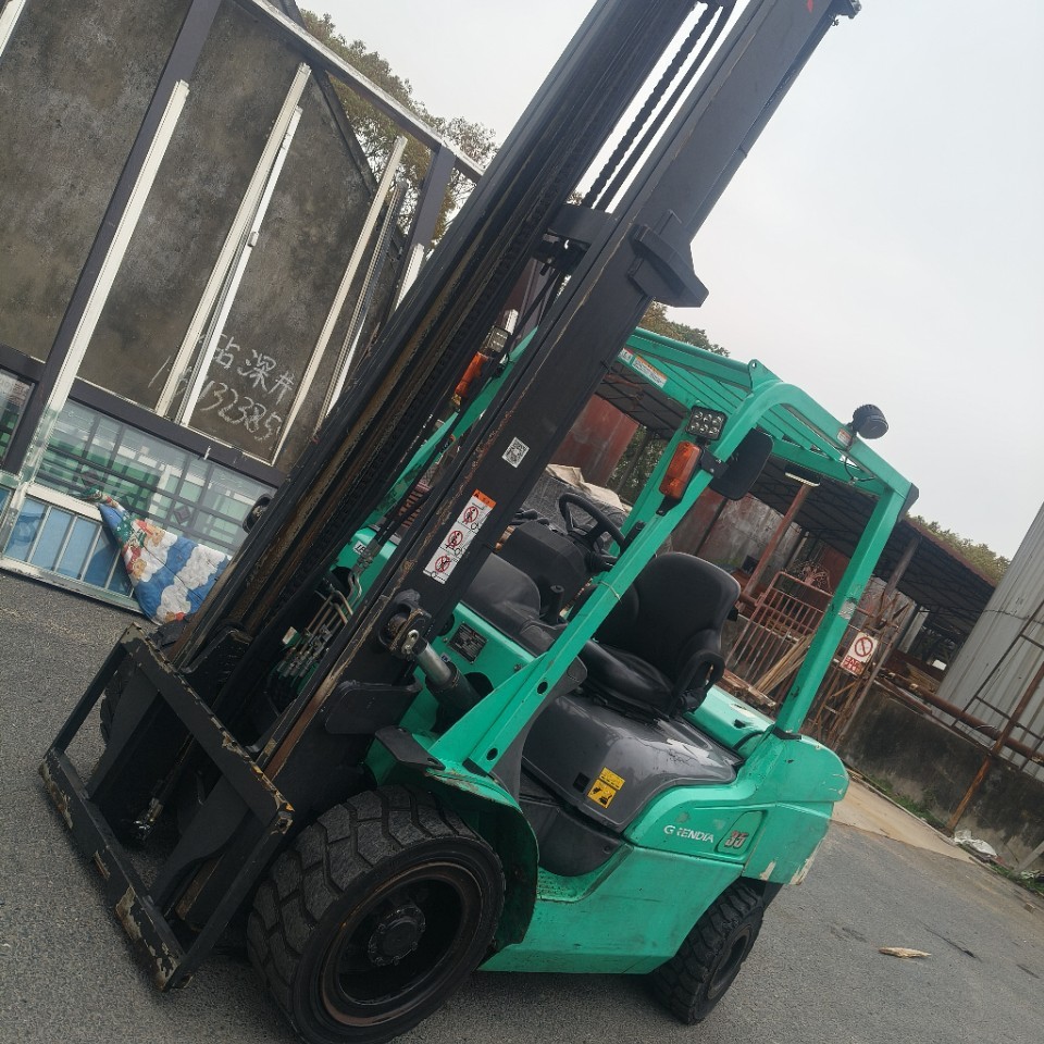 Foreign Trade Direct Sales of Second-Hand Japanese Mitsubishi 2.5 Tons Forklifts 3.5 Tons 15 Tons 25 Tons Imported Forklifts for Sale in Stock