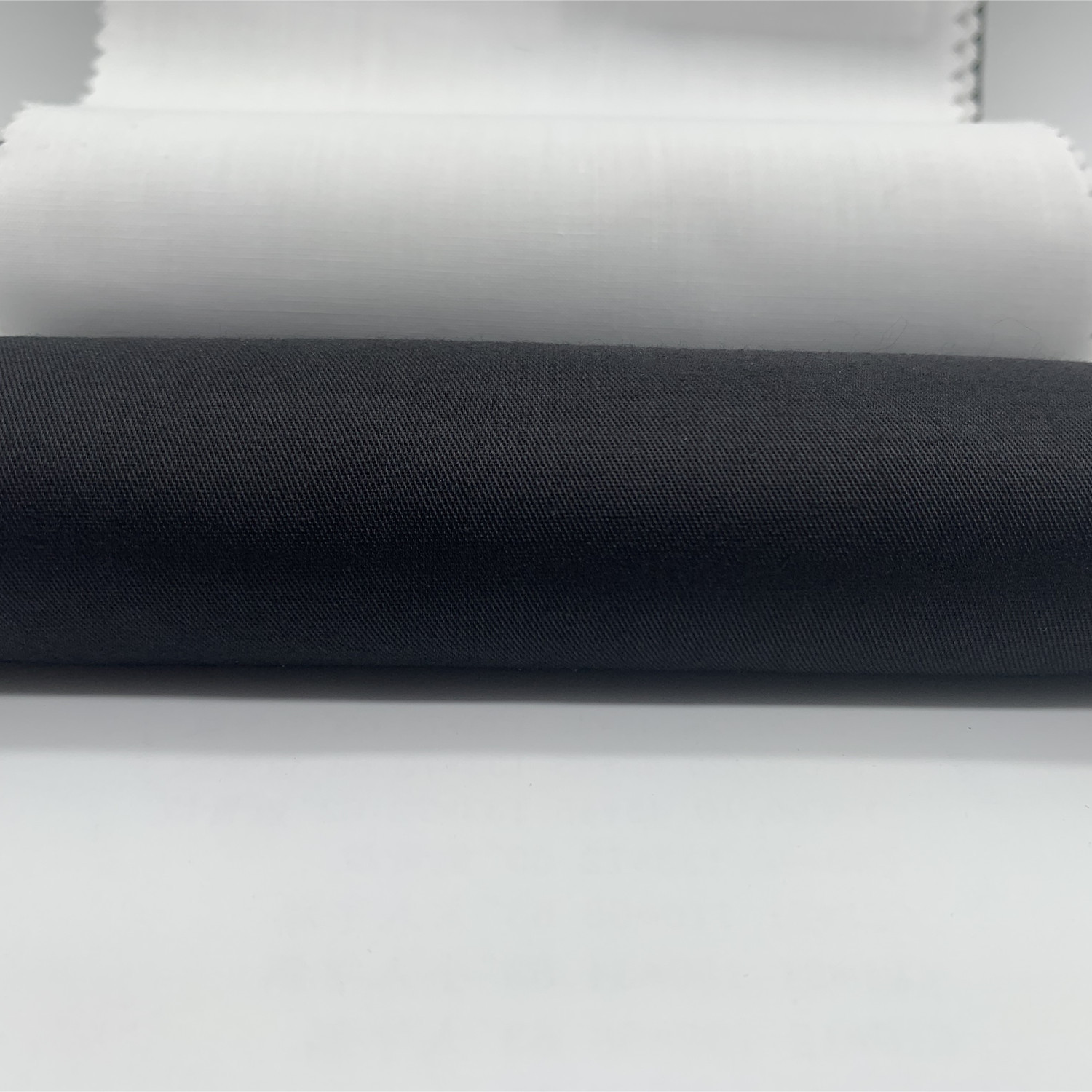 TC polyester cotton yarn card 133*72 small fine twill fabric bleached semi-bleached black lining shirt clothing fabric