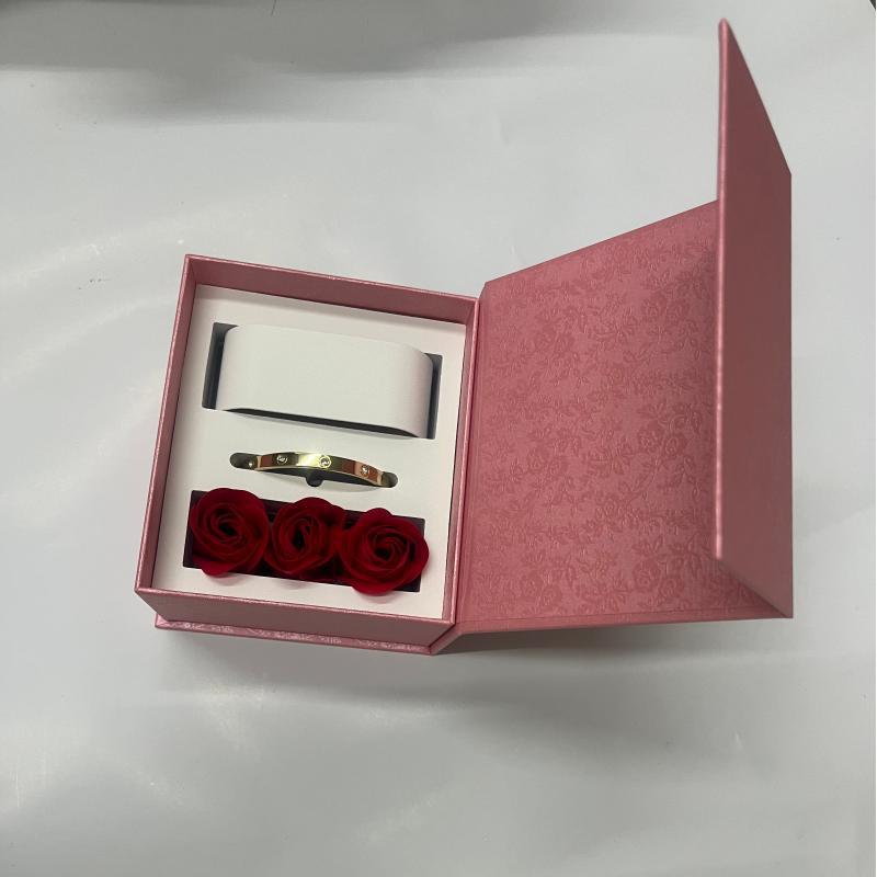 Rose Watch Box, Bracelet Box, Magnetic Buckle Flip-Top Book-Shaped Paper Gift Packaging Box, Holiday Box, Gift Box