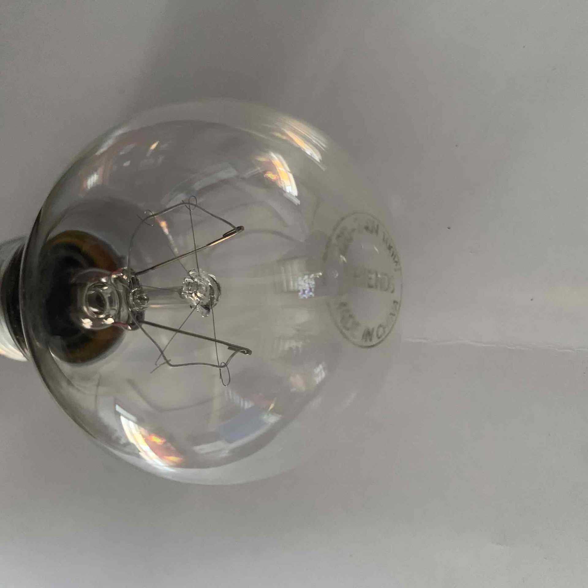 Source Manufacturer Supplies Tungsten Filament Bulbs, Old-Fashioned Bulbs, Yellow Light Bulbs, Please Contact Customer Service for Remarks
