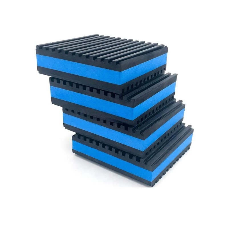 Heavy-Duty Equipment Rib Rubber Shock-Absorbing Pad 4", X 4", X 7/8", with Blue Foam Center Isolation Pad