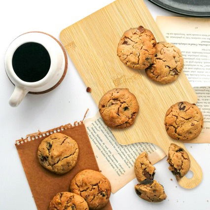 Wooden Cutting Board with Handle Kitchen Restaurant Deli Wooden Board Laser Engraving Service Tray Vegetable and Fruit Snack Tray