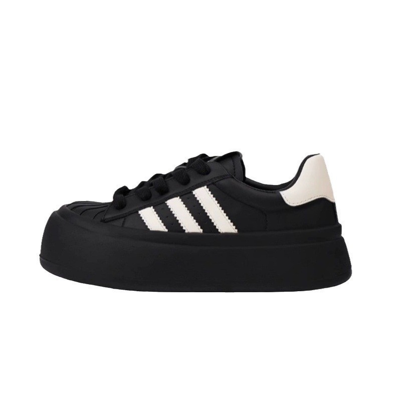 Shell Head Black Board Shoes Women's 2025 Early Spring New Thick Sole High Color Value Casual Sports Big Head Cute Board Shoes for Women