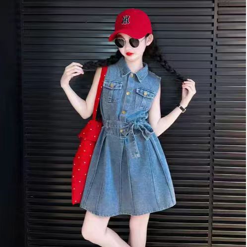 Girls' Denim Dress Fashionable Sleeveless 2024 Summer New Korean Style Children's Lapel Waist Vest for Baby dress