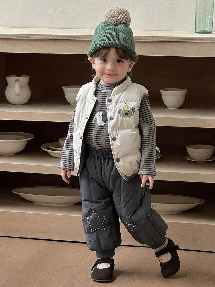 Boys' Cartoon down Vest Winter Lightweight Warm Vest for Baby Boys 90% White Duck down Infant Vest Class a