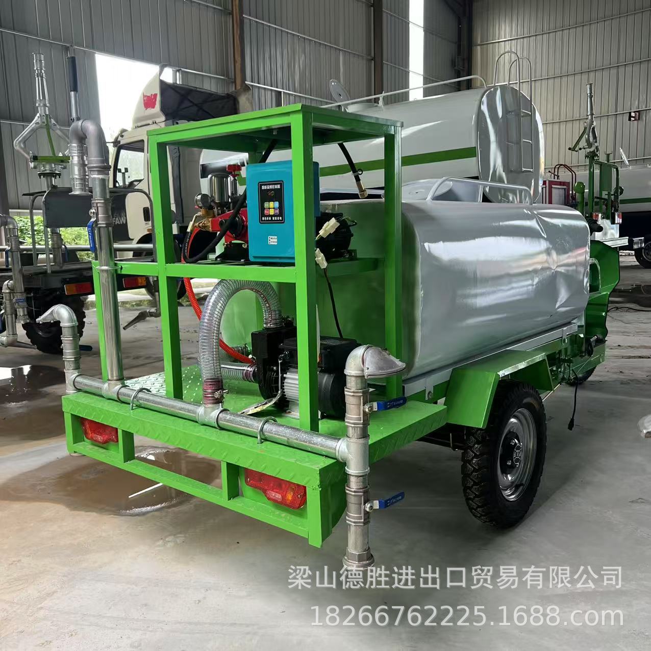 New Energy Sprinkler Truck, Landscaping Sprinkler Truck, Dust Removal Fog Cannon Truck for Cleaning Construction Sites, Electric Tricycle