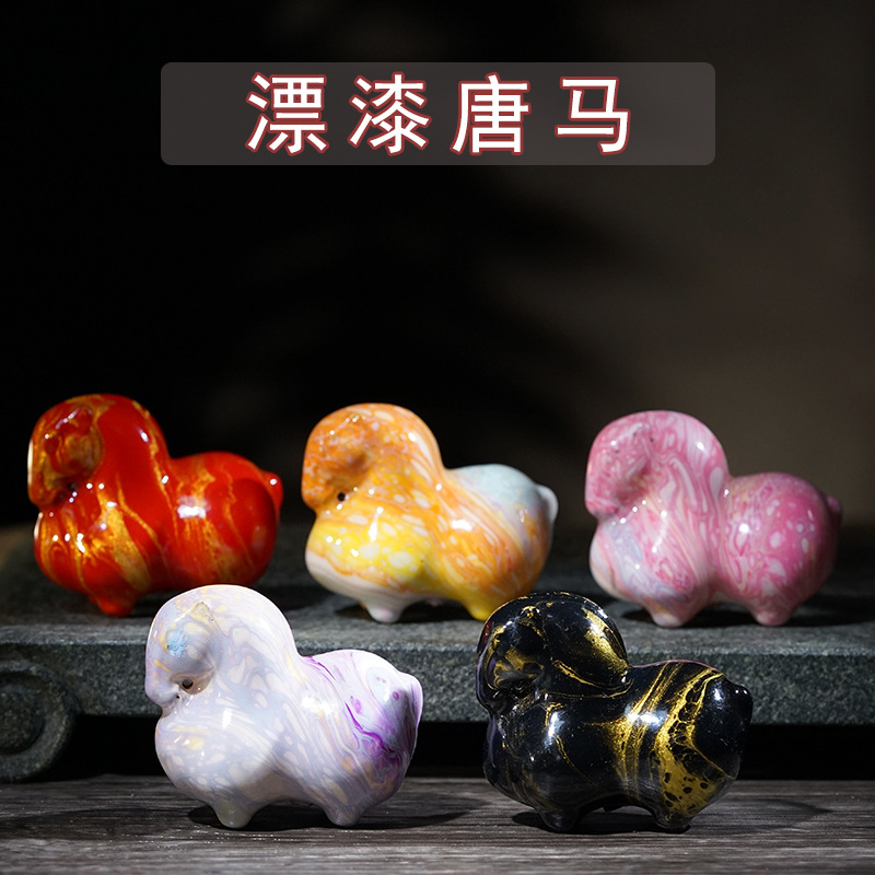 Крупные лакированные фигурки коней танга, маленькие украшения знака зодиака, настольные украшения, ручные изделия, деревянные игрушки