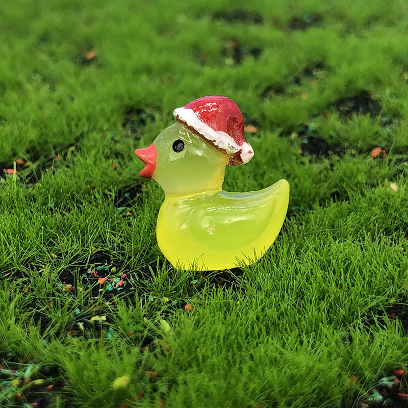 Cute Resin Christmas Luminous Duck Crafts Accessories Micro Landscape Decorative Ornaments Jewelry Manufacturer Wholesale