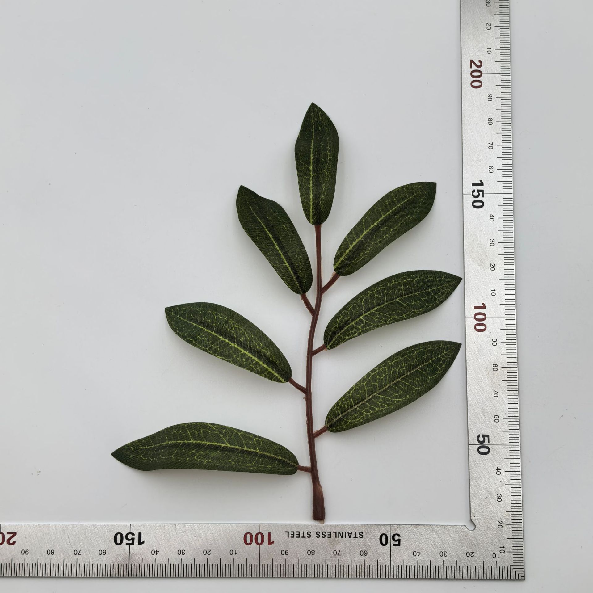 Manufacturer's Ready-Made Wholesale Simulated Leaf Seven-Pronged Olive Leaf Seven-Pronged Arrow with Holes Screen-Printed Leaf Branch Decorative Accessories