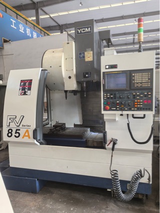 Transfer of Used Imported Taiwan Machine King Yongjin Fv85A Machining Center, Used Cnc Computer-Controlled Machine Tool