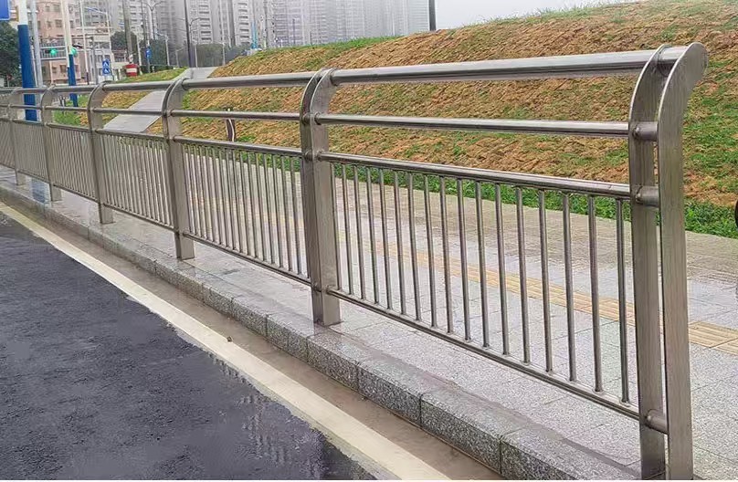 Bridge Guardrail Manufacturer Park Scenic Spot Road Embankment Bridge Guardrail Aluminum Alloy Bridge Anti-Collision Guardrail