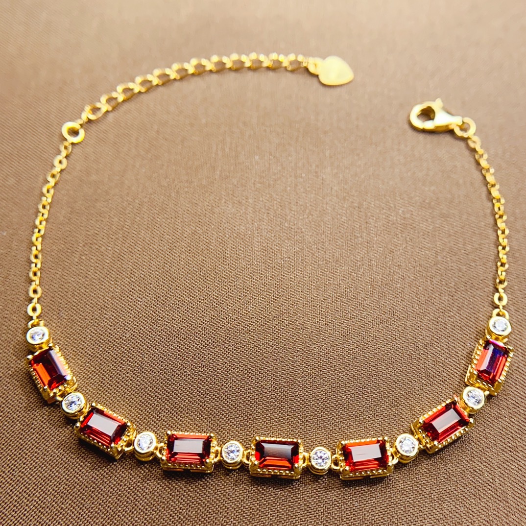 Factory Wholesale Popular Natural Sapphire Brooch S925 Silver Inlaid Main Stone 3*3 Hot Selling European and American Drop Shipping