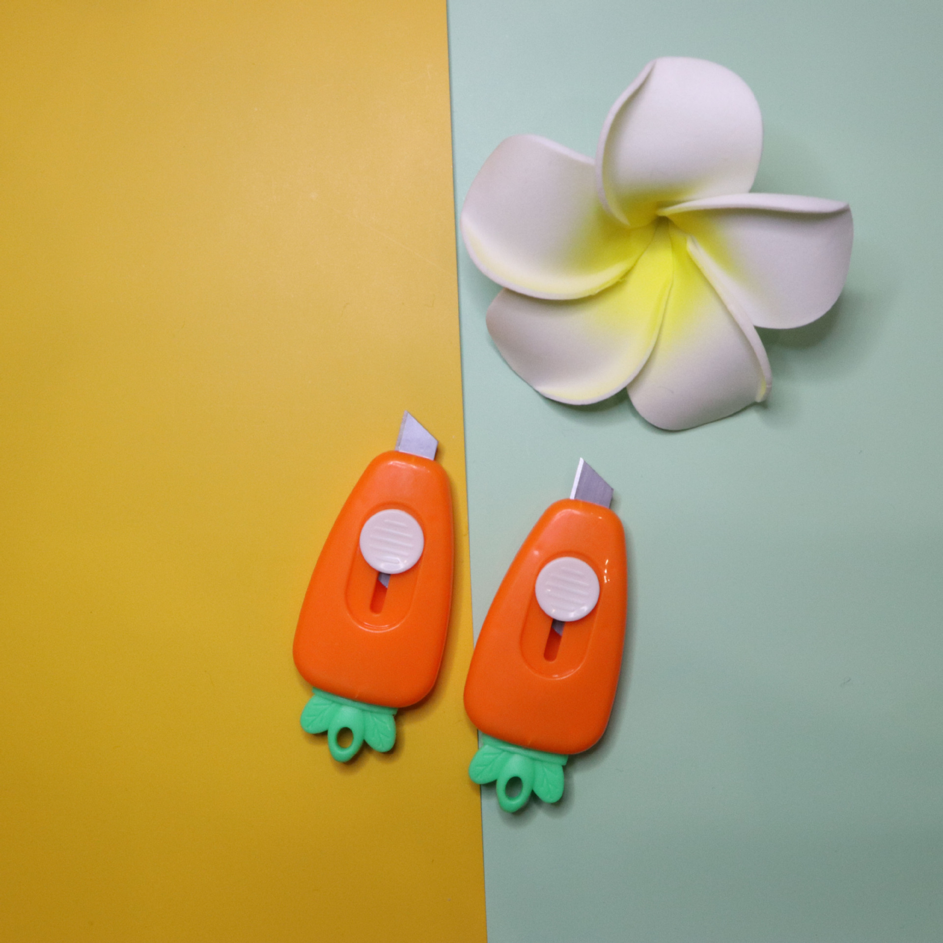 Cartoon Carrot Knife Utility Knife Creative Express Delivery Knife Student Mini Paper Knife Wallpaper Knife Handmade Knife
