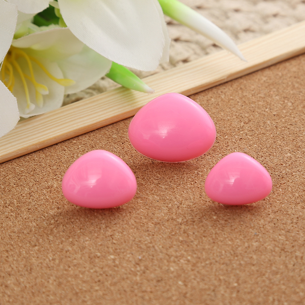 Cross-Border Hot Selling Flats Bottom Triangular Nose Animal Nose Handmade DIY Doll Doll Toy Teddy Bear Doll Accessories