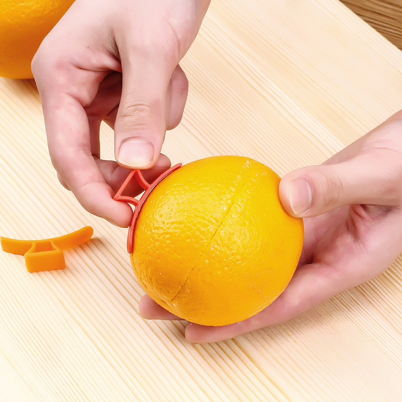 T factory creative small gift double hole ring orange opener wholesale plastic new mouse orange stripper can be set LOGO