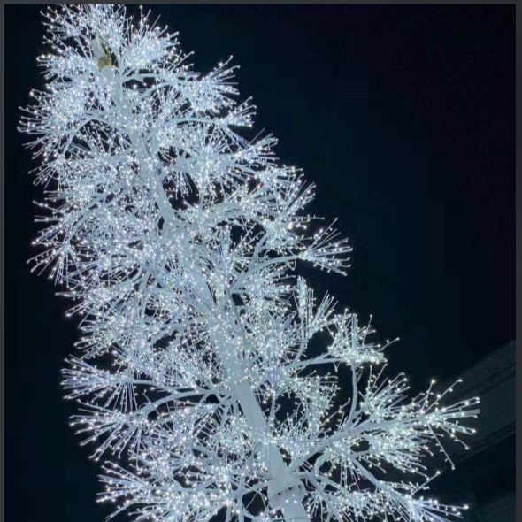 Customized Simulation Christmas Tree-Shaped Outdoor Decorative Lighting Atmosphere Lamps from the Light Source Factory