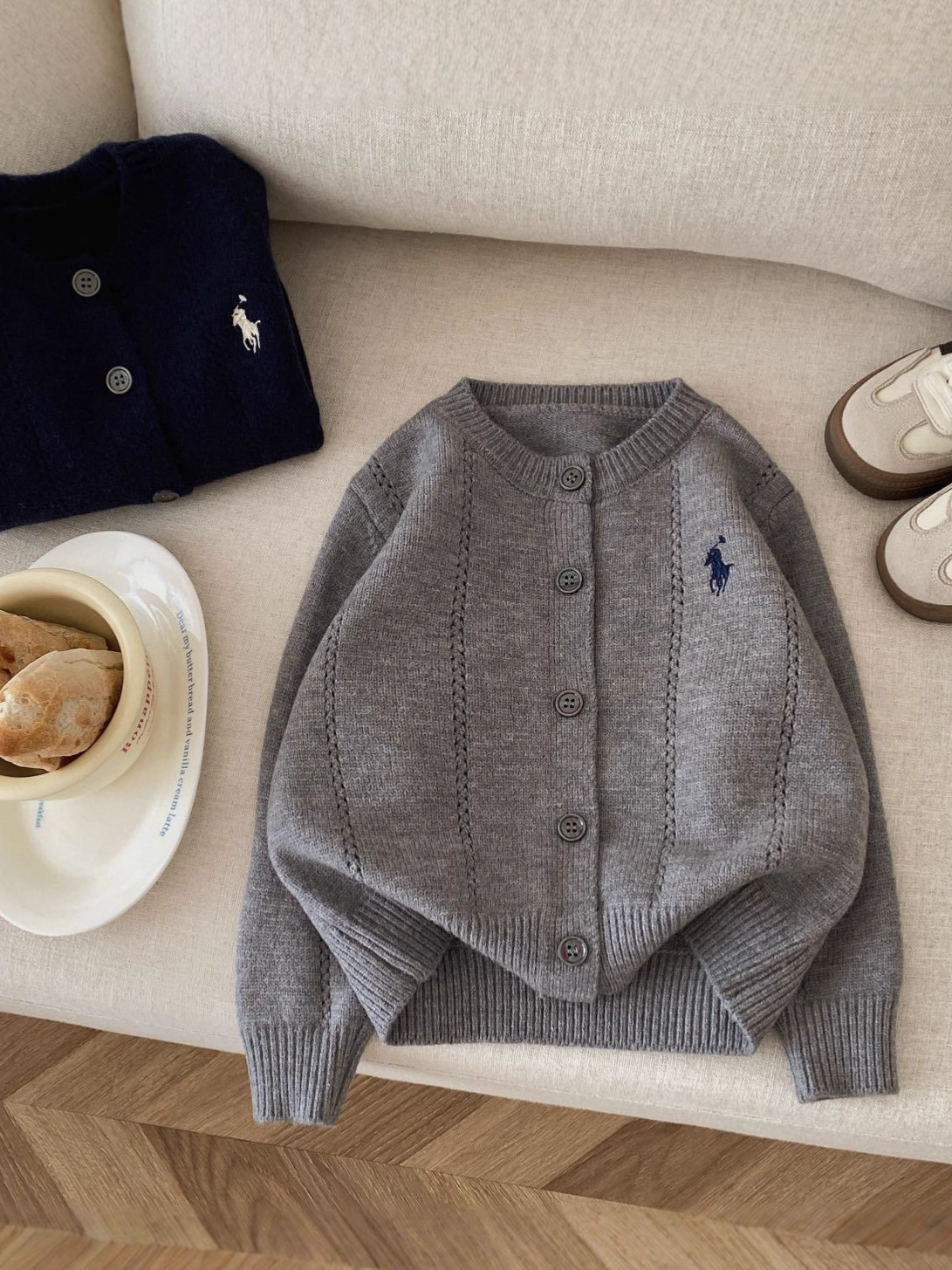 2025 Spring, Autumn and Winter Children's Sweaters for Boys and Girls with Colorful Sleeves Korean Style Pony Embroidery on the Chest Easiest for Match Cardigan Sweaters