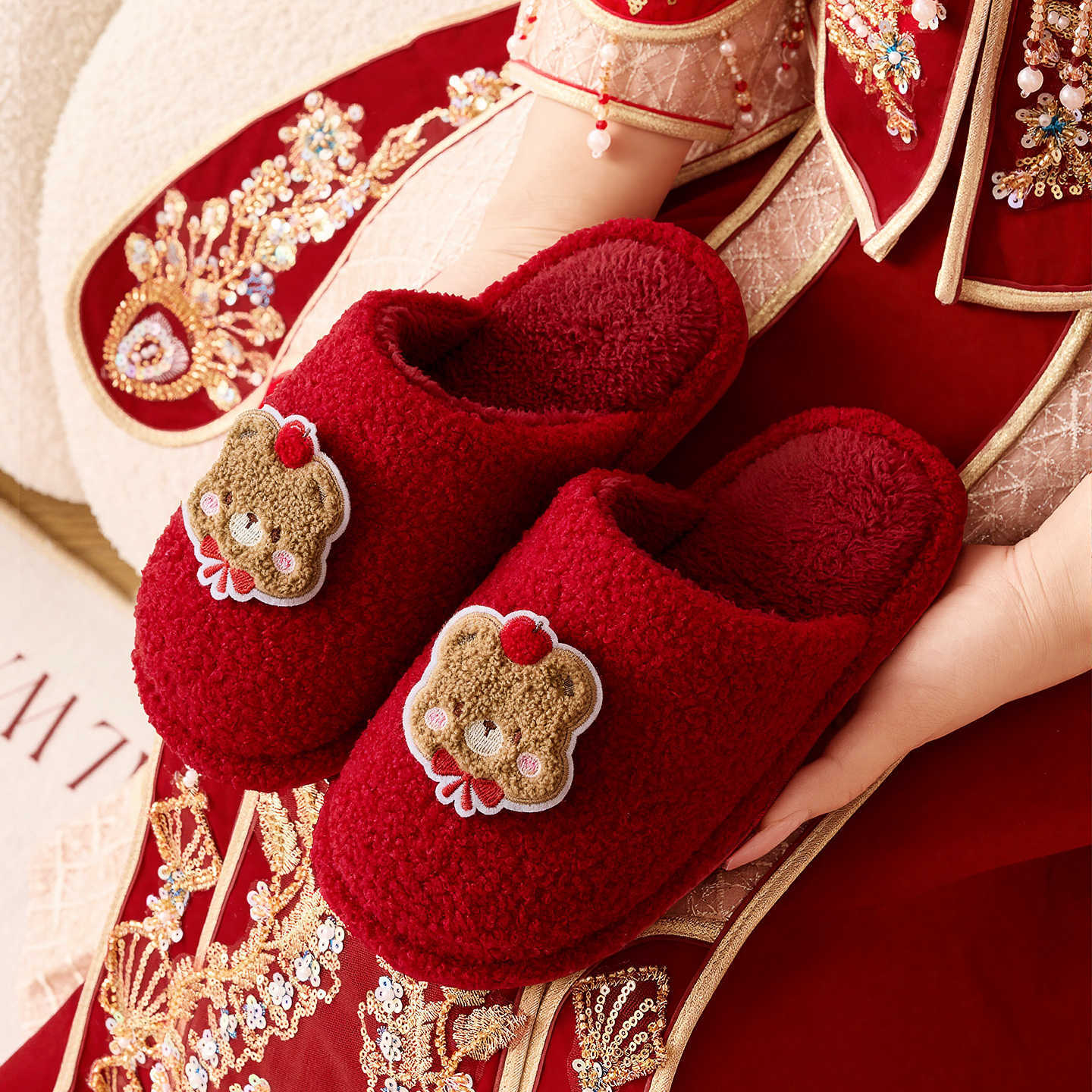 Wedding Slippers, High-End Newlywed Couple Style, Bride and Groom's Dowry, Festive Red Pair of Cotton Slippers, Accessible Luxury Wedding Shoes