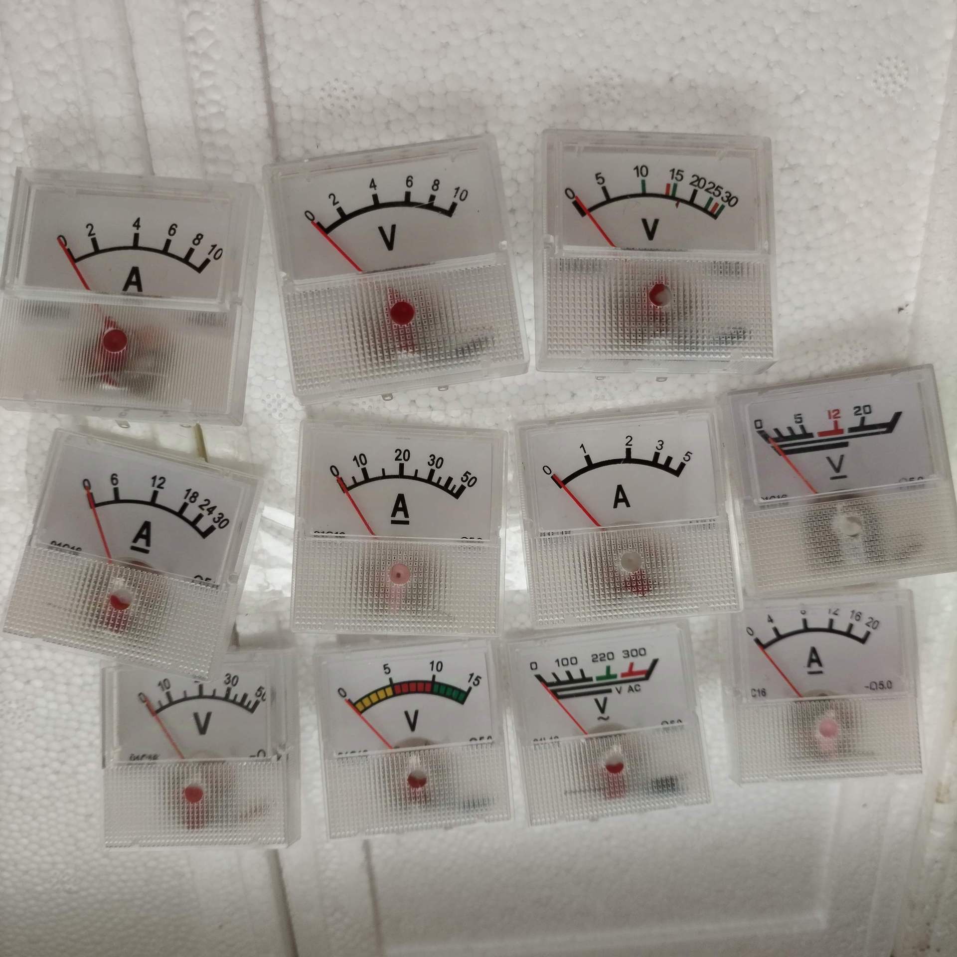 91C16-V-A амперметр для переменного и постоянного тока, регулятор зарядки, внешний размер 40