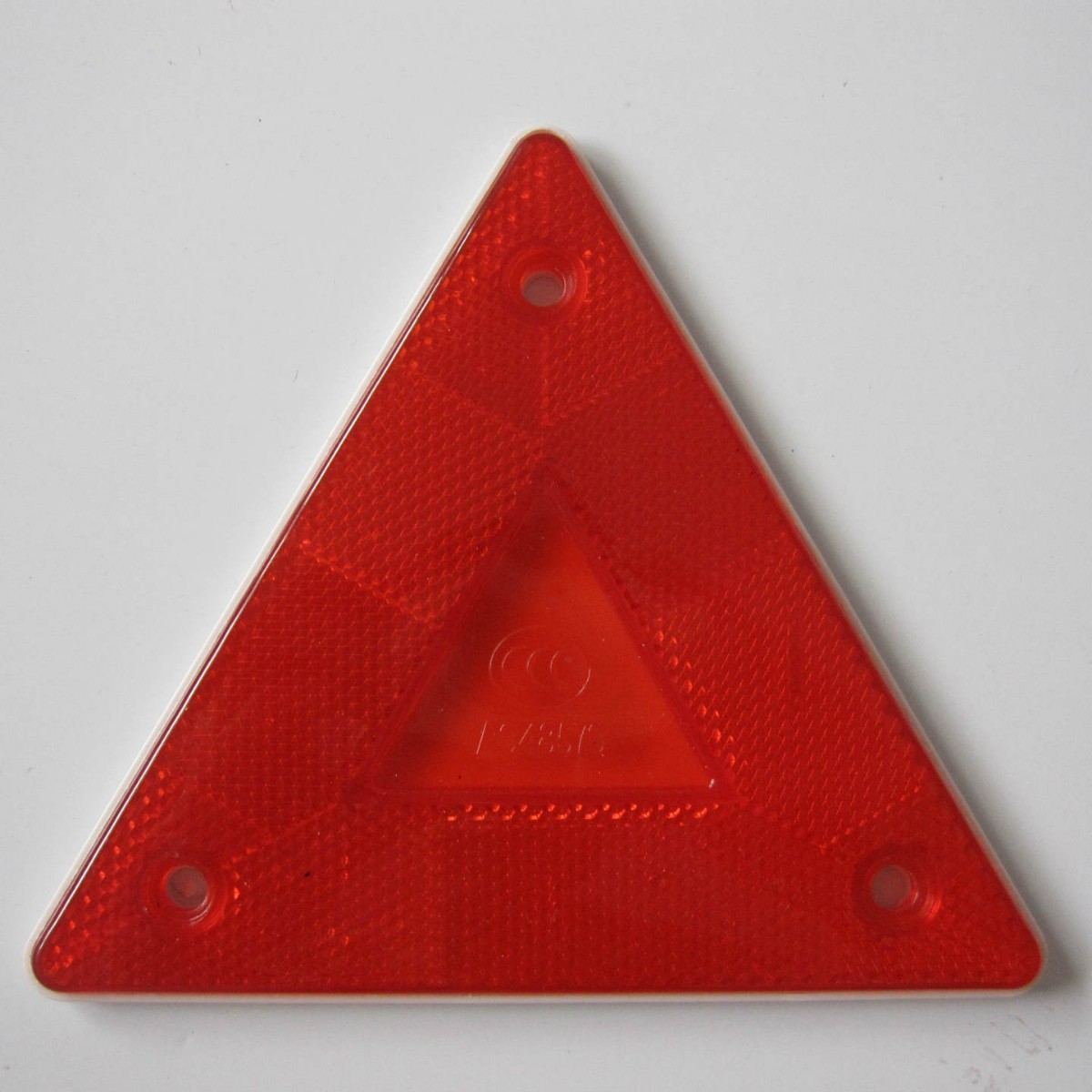 Factory Direct supply car triangle warning sign frame reflector plastic reflector vehicle tail reflective logo plate