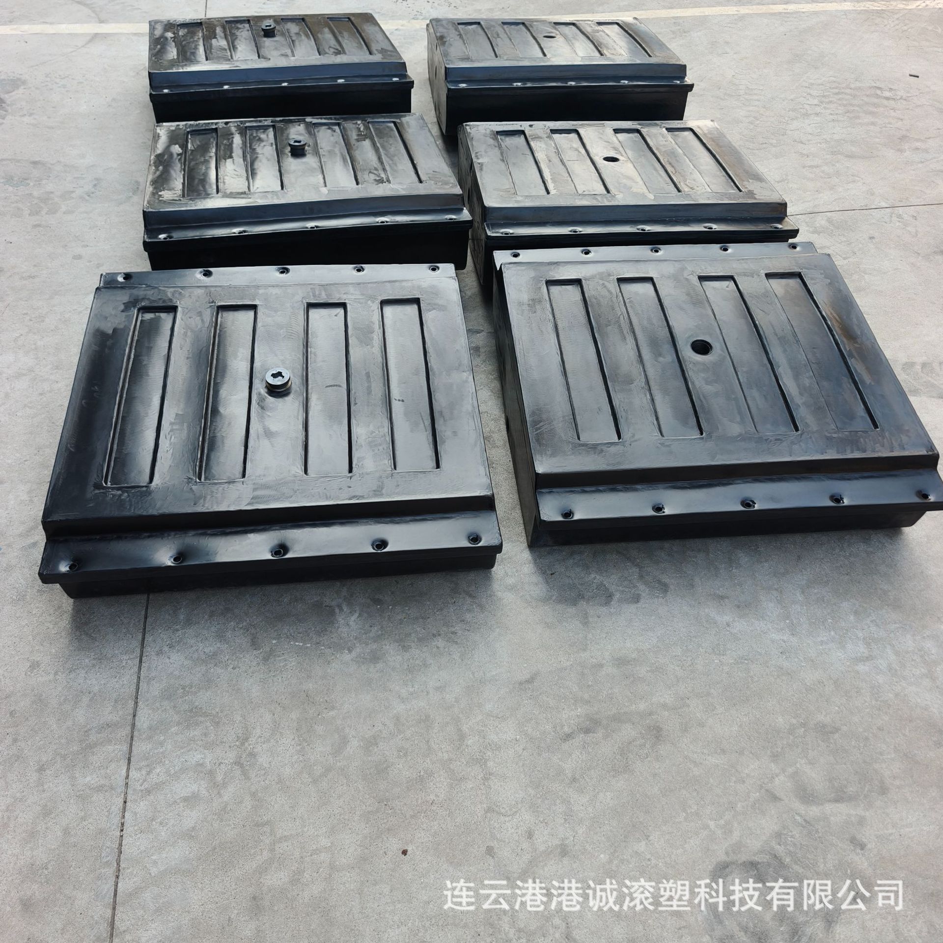 Rv Water Tank, Diesel Tank, Square Plastic Water Tank, Thickeneded Rotational Molding Process, Can Be Customized, Iron Plate Mold