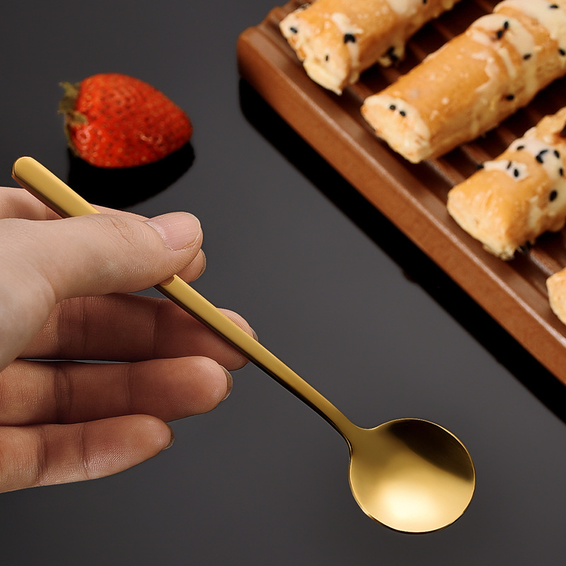 Stainless steel Golden coffee spoon small round spoon Korean-style hand-in-hand gift mixing spoon honey bird's nest mug glass spoon