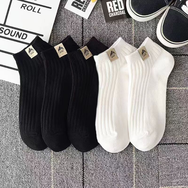 Half price socks short socks men's deodorant sweat-absorbent short tube socks spring and summer thin low-end shallow mouth sports socks snow mountain socks