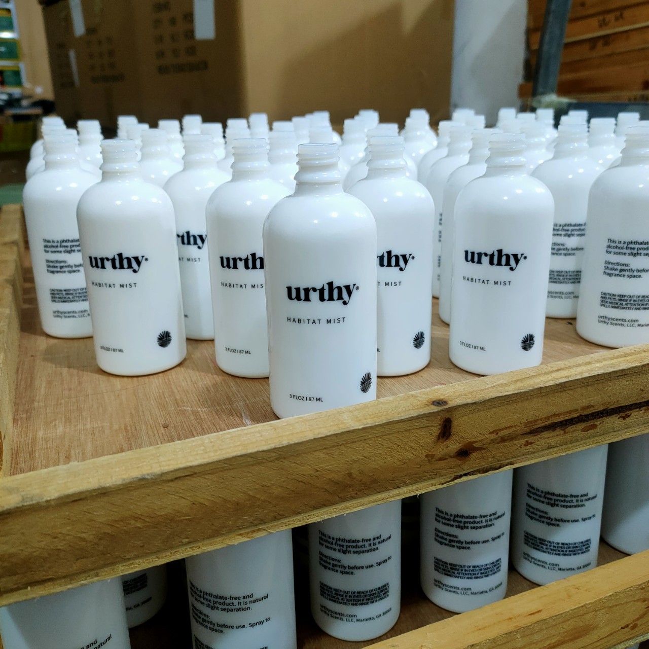 Обработка шелкографией в Иу, печать на стеклянных ароматических бутылках из силиконовой резины, горячее тиснение