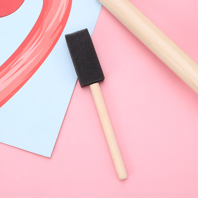 Supply 1-4 inch wooden handle black sponge brush 4 wooden handle black sponge brush children's DIY graffiti painting sponge brush