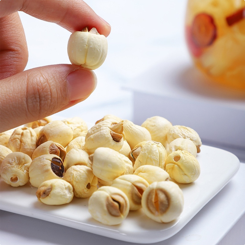 Xiangtan Coreless Lotus Seeds, Dried Lotus Seeds Without Core, Sulfur-Free Lotus Seeds with Core, Crispy Wholesale Specialty, Large Particles, New Stock