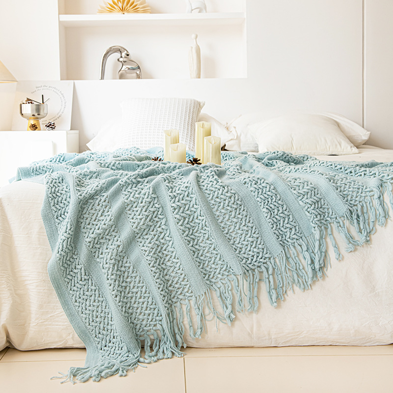 Nordic ins acrylic knitted shawl blanket geometric twisted nap blanket blanket office air conditioning sofa blanket autumn and winter