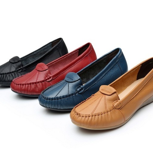 Plaid Cowhide Flats, Soft Sole, Soft Surface Flats Shoes, Mother's Shoes, Multi-Color Optional 2605
